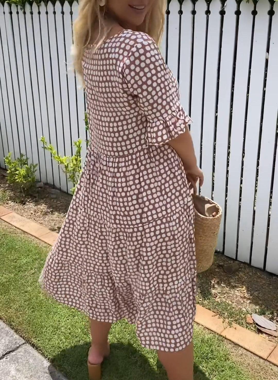 Rebecca - Rochie Midi Casual Chic cu Mâneci Volănașe