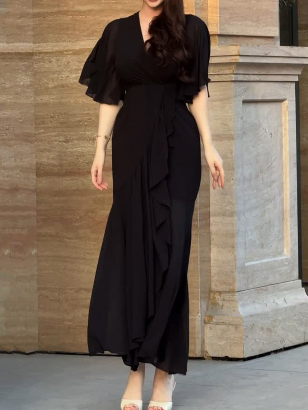 VIVIANA – ROCHIE MAXI ÎNVELIȘ CU ELEGANȚĂ ÎN FLORILE ÎN FLOR