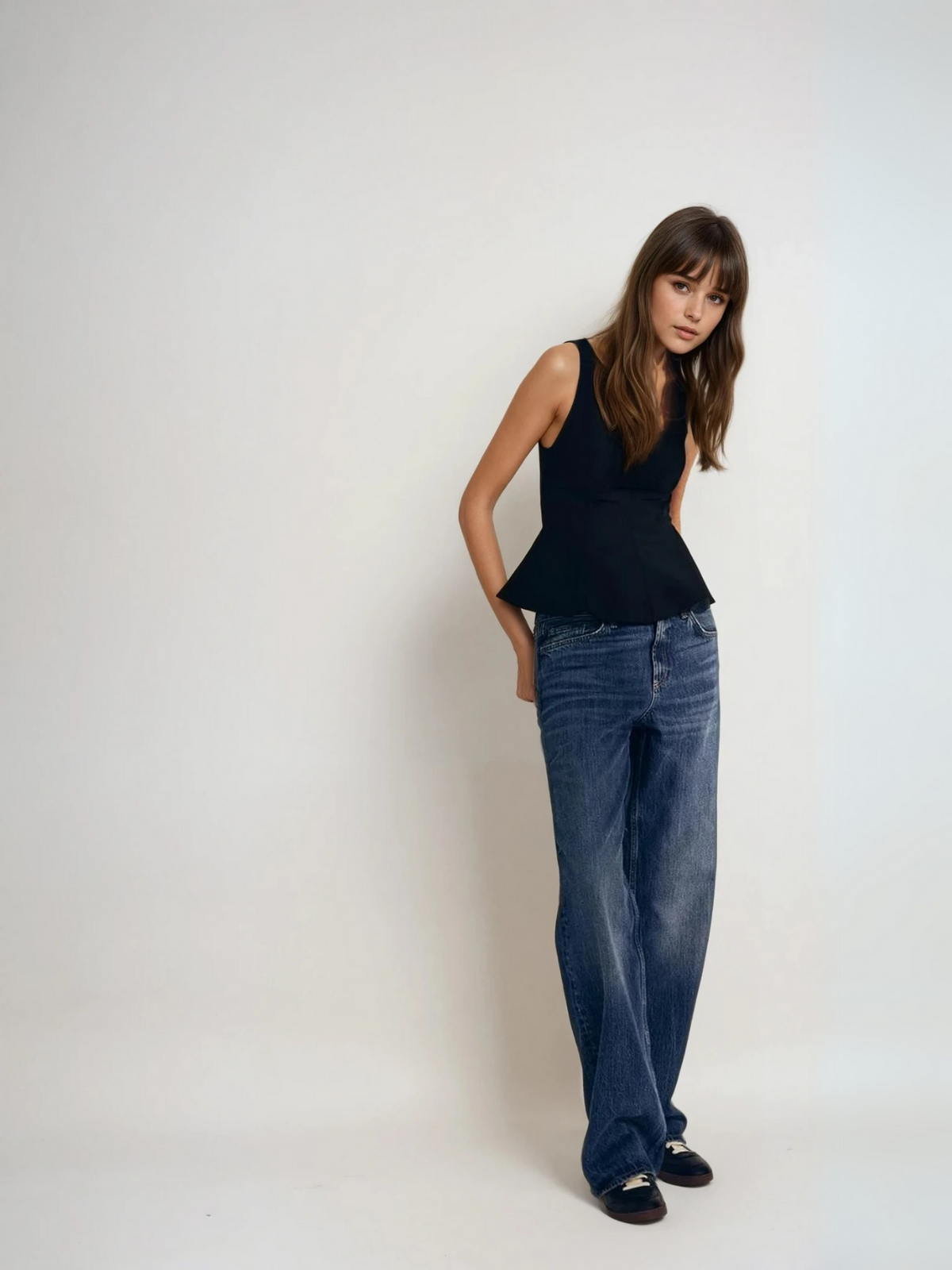 Top fără mâneci peplum cu guler pătrat, ajustat