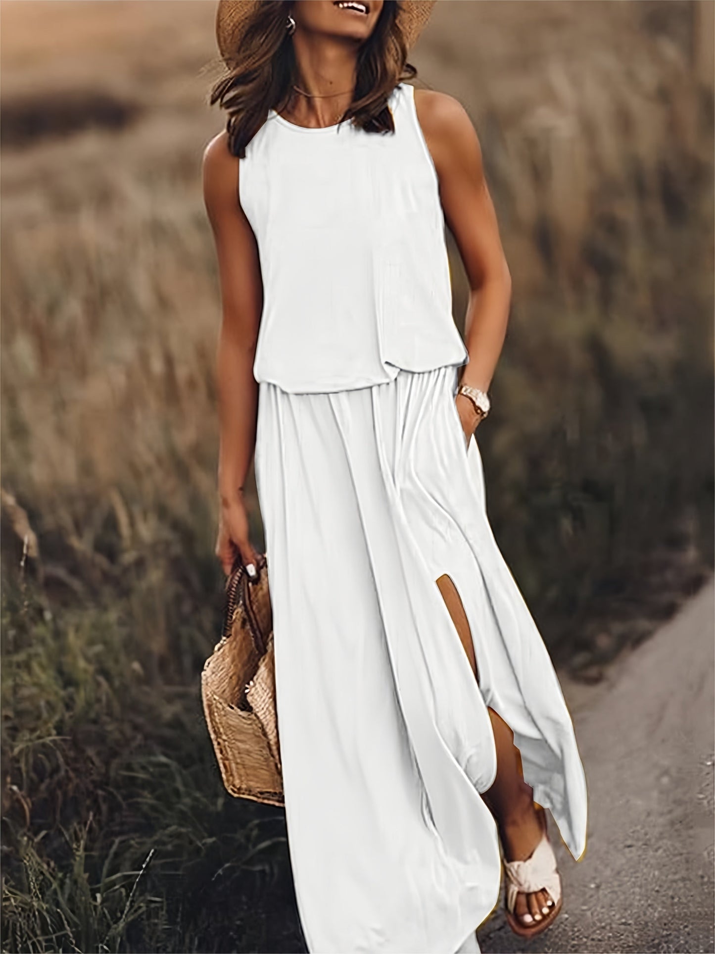 ROSALIA – ROCHIE LUNGĂ FĂRĂ MÂNECI