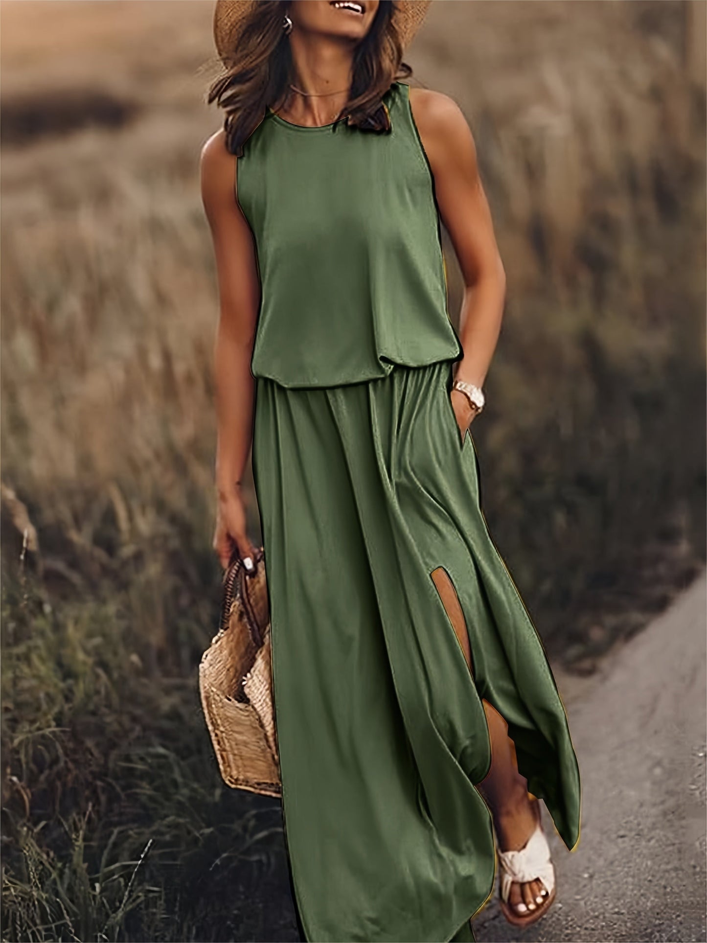 ROSALIA – ROCHIE LUNGĂ FĂRĂ MÂNECI