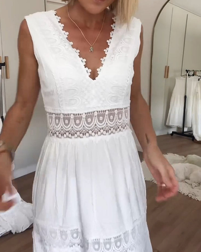 Taya – Rochie Albă din Dantelă