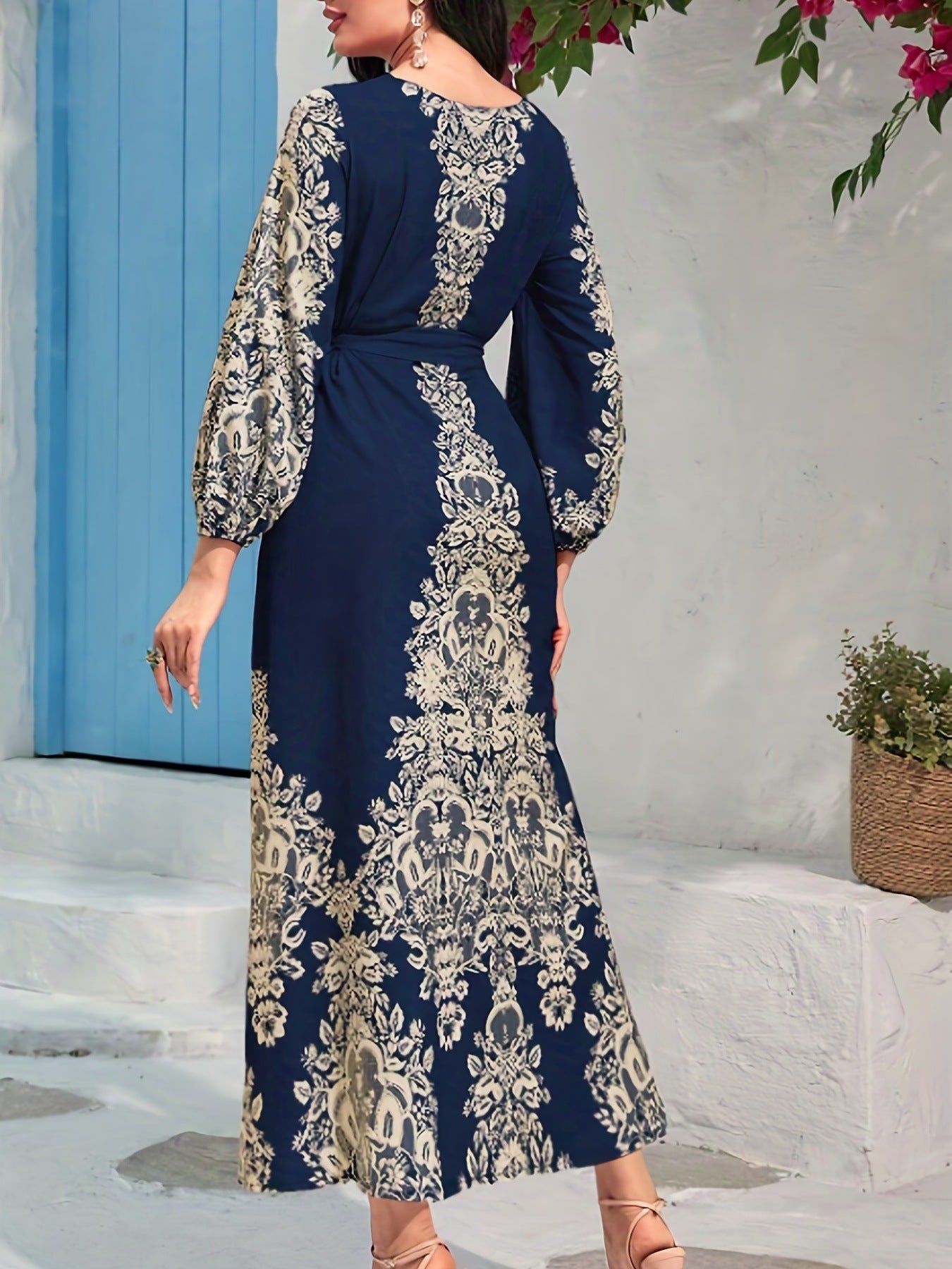 TOVE – ROCHIE LUNGĂ DIN MATERIAL UȘOR, CU DECOLTEU ÎN V, CULOARE BLEUMARIN