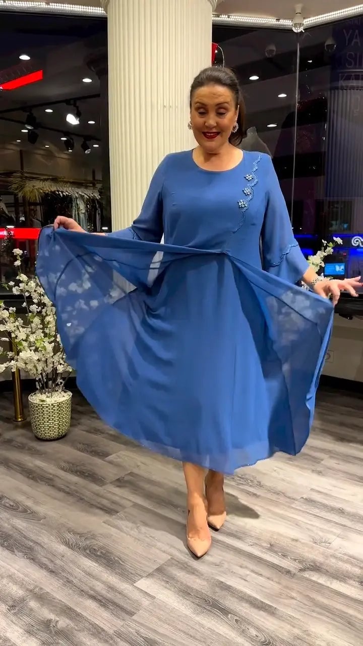 SAMARA – ROCHIE LARGĂ DIN CHIFFON DE CULOARE UNIFORMĂ PENTRU FEMEI