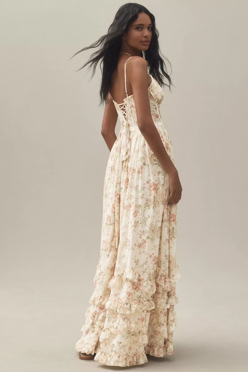 Alira | Rochie Elegantă Florală de Vară