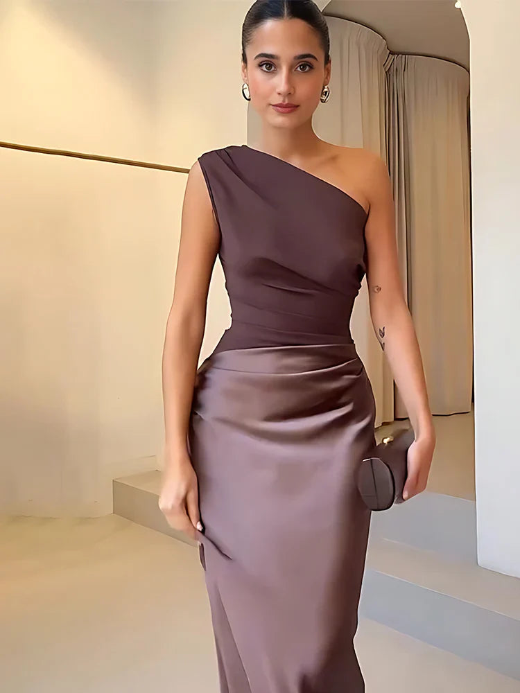 Ileana – Rochie maxi din satin cu un umăr