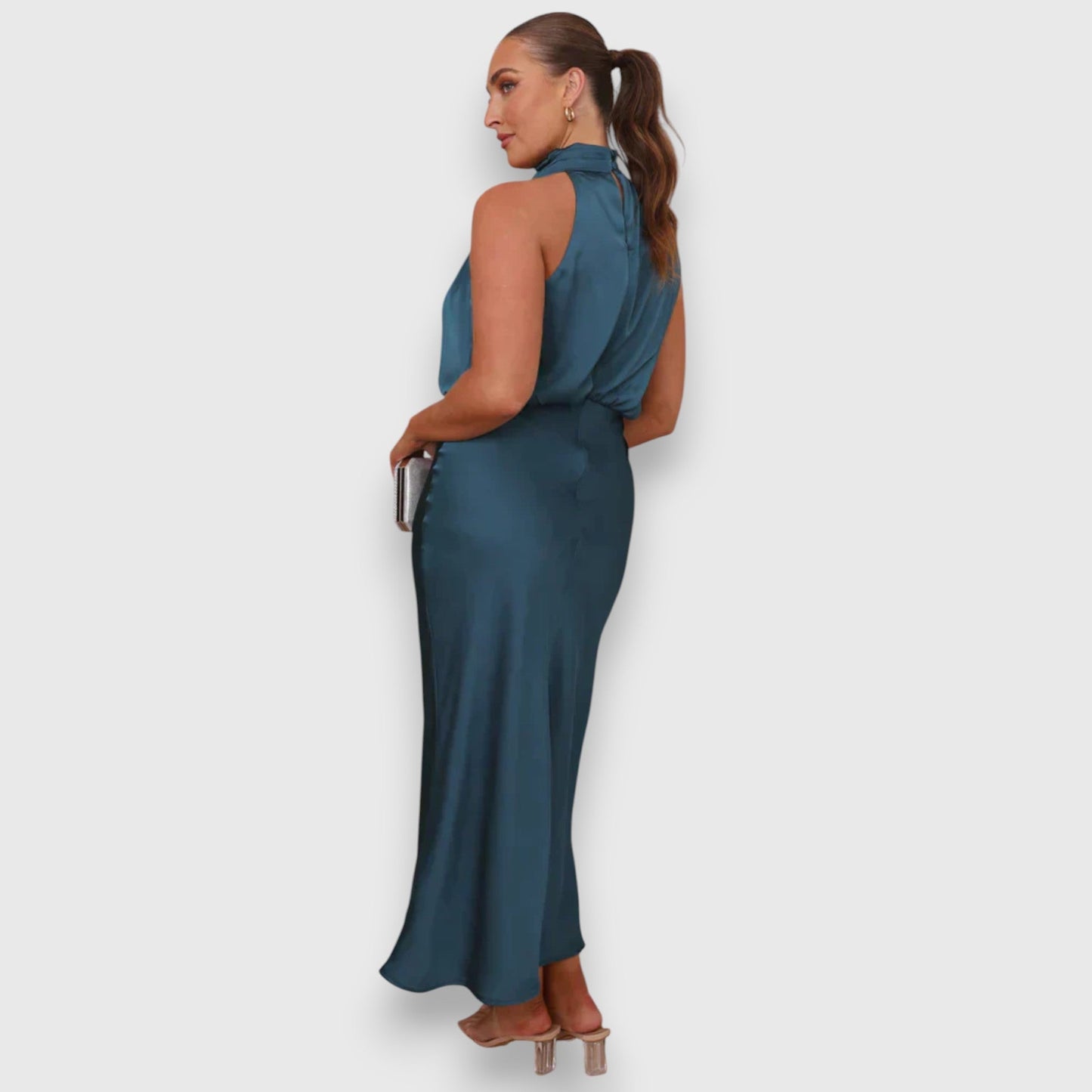 Daisy | Rochie Elegantă din Satin cu Guler Halter